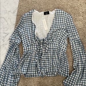 Never worn, front tie summer shirt with bell sleeves